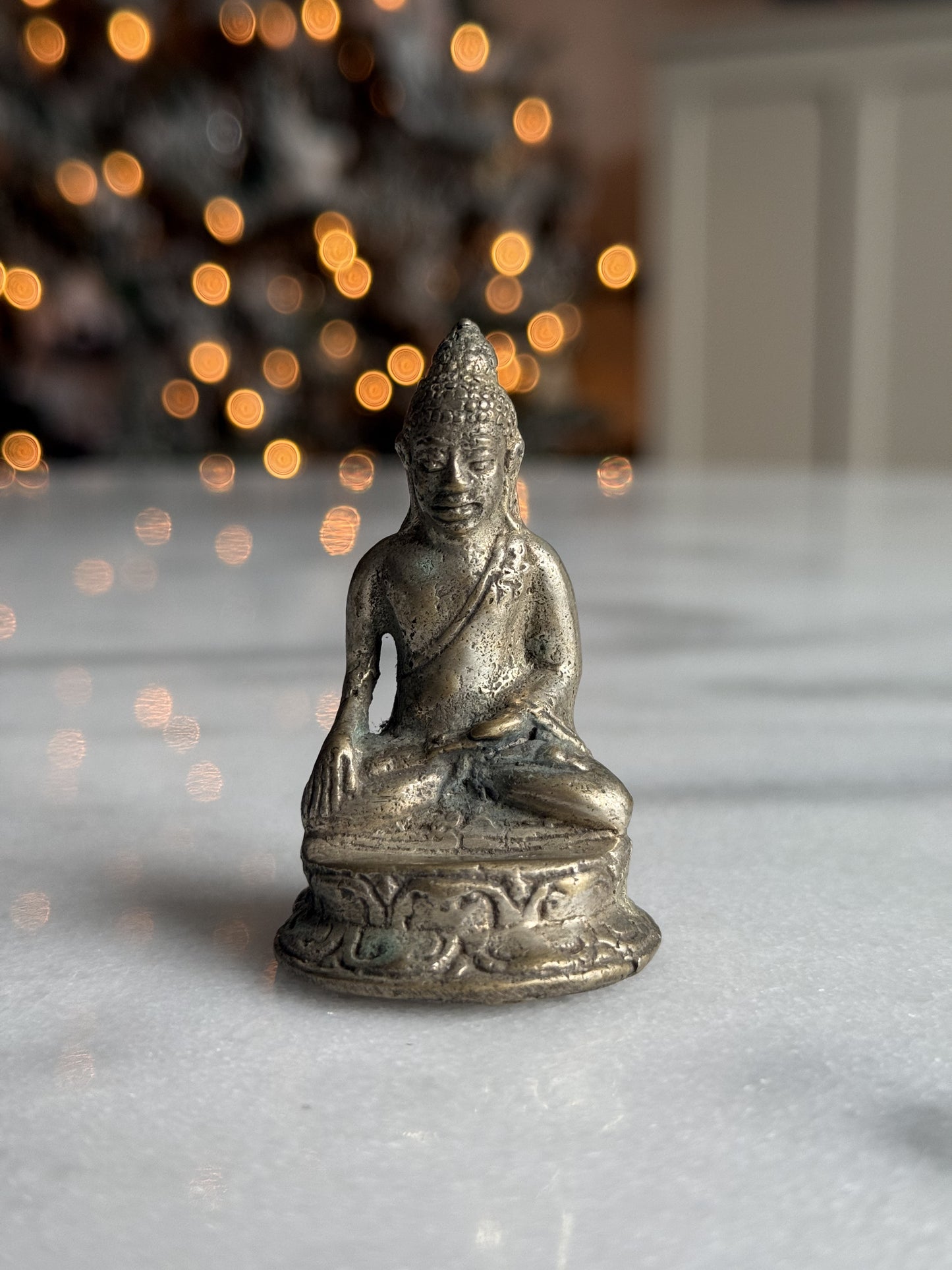 Bronze Meditation Buddha statue