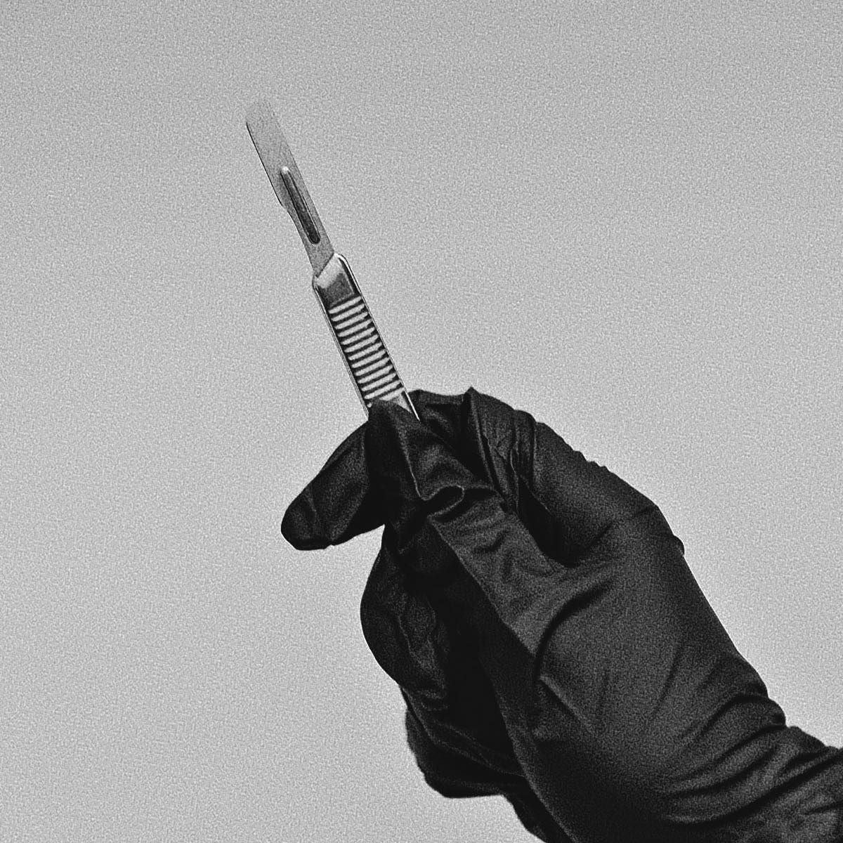 DAY 1 — Holiday Deal 20% OFF Dermaplaning