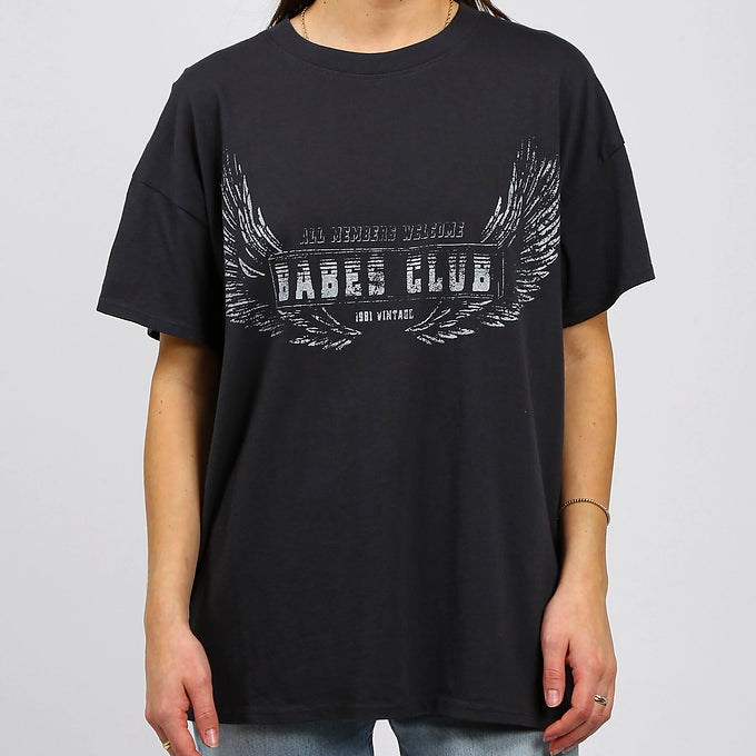 Babes Club Oversized Boxy Tee