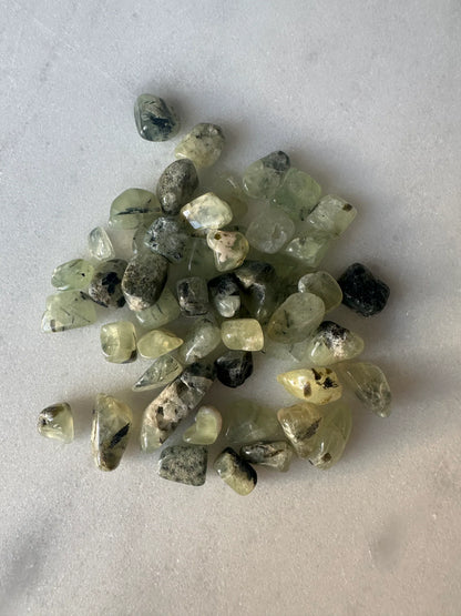 Prehnite tumble