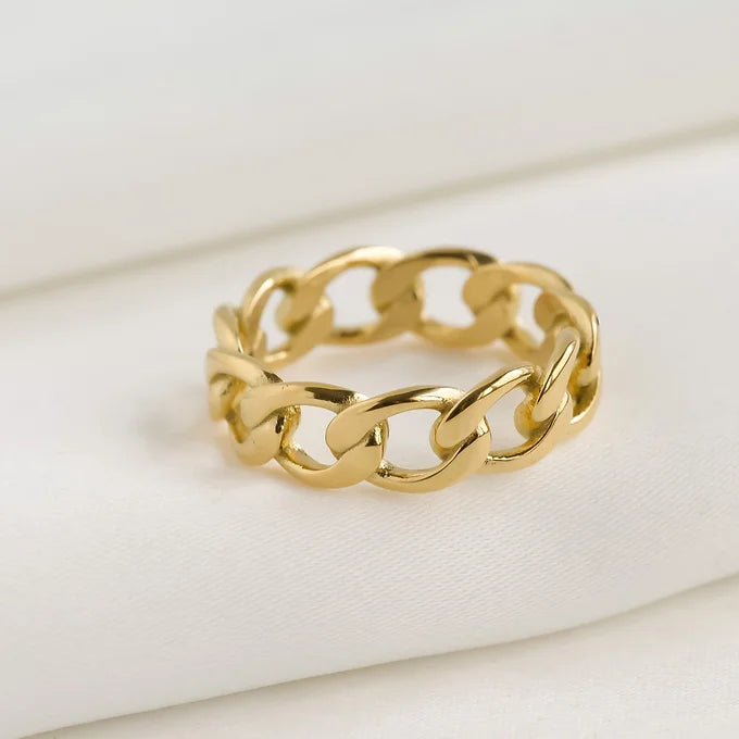 Dainty Gold Ring - Curb Link