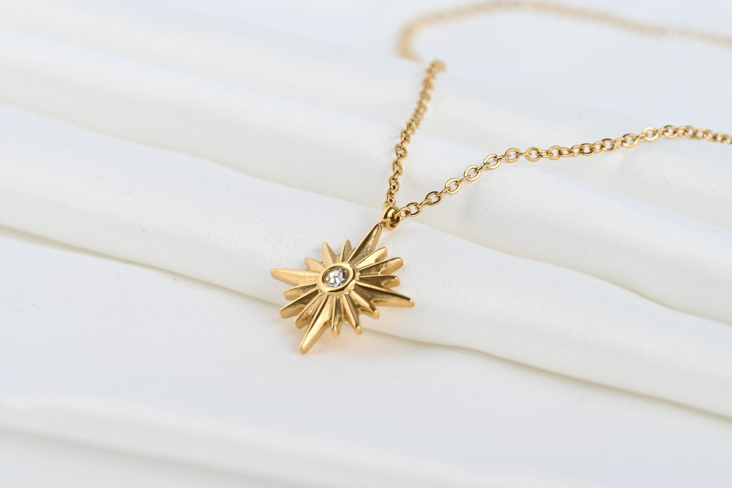 18k Gold North Star Pendant