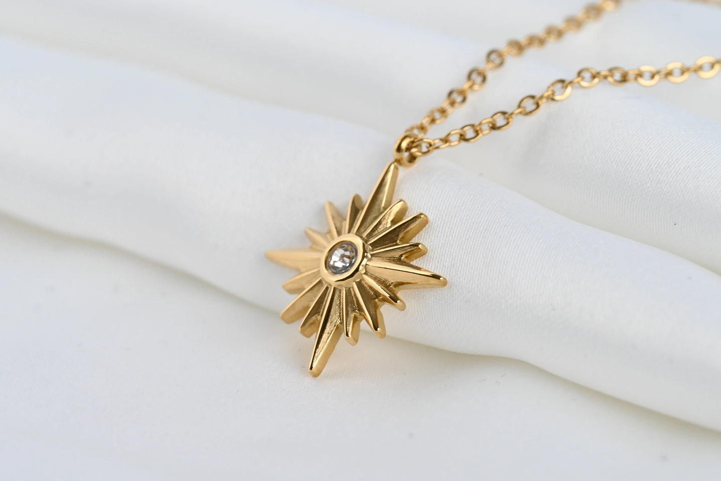 18k Gold North Star Pendant